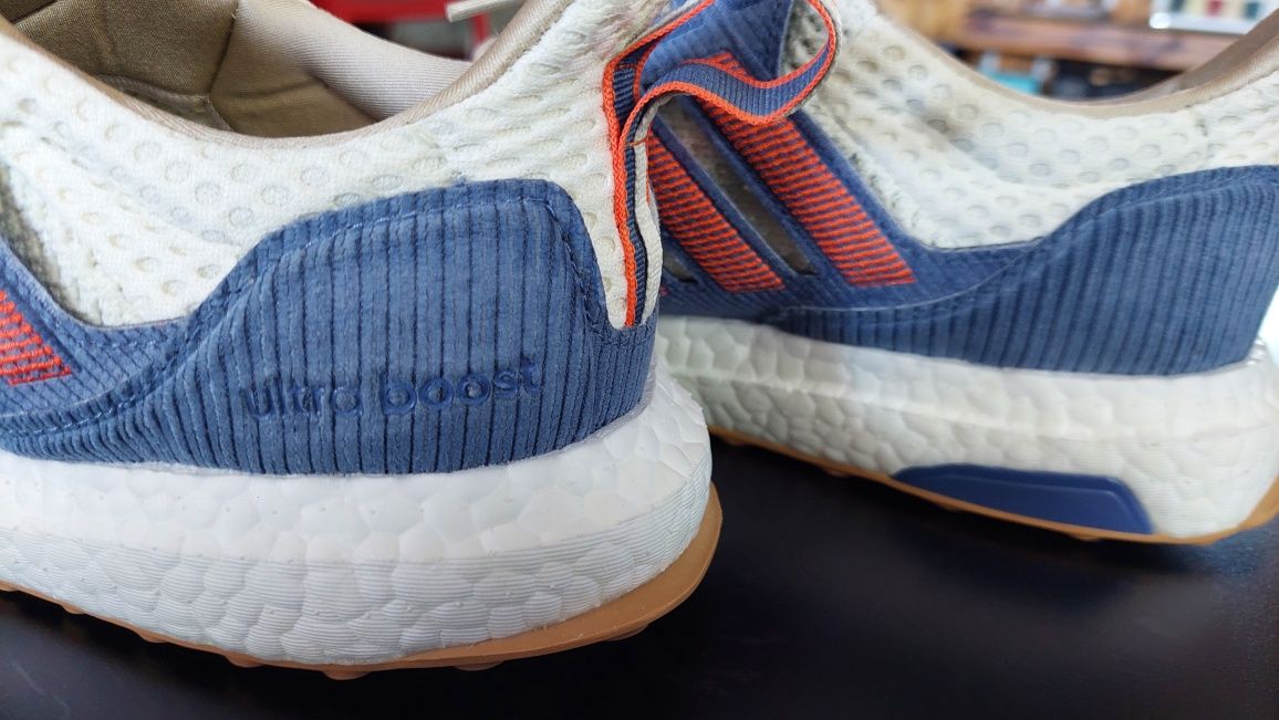 Tenis adidas desportivos