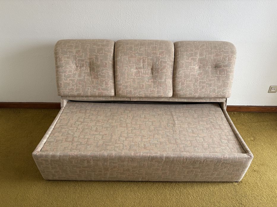 Sofá cama de lugares