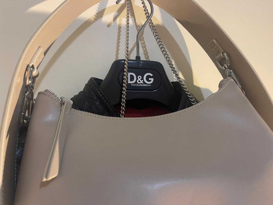 Calvin Klein | Mala nova | Cor branco-creme | Nova