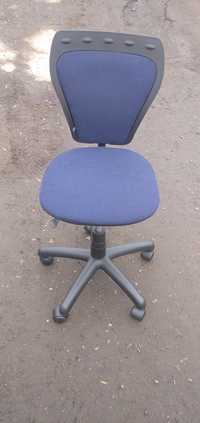 Продам стілець/крісло