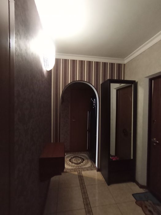 Здам в довгострокову оренду 2-х к.квартиру на Семена Палія.