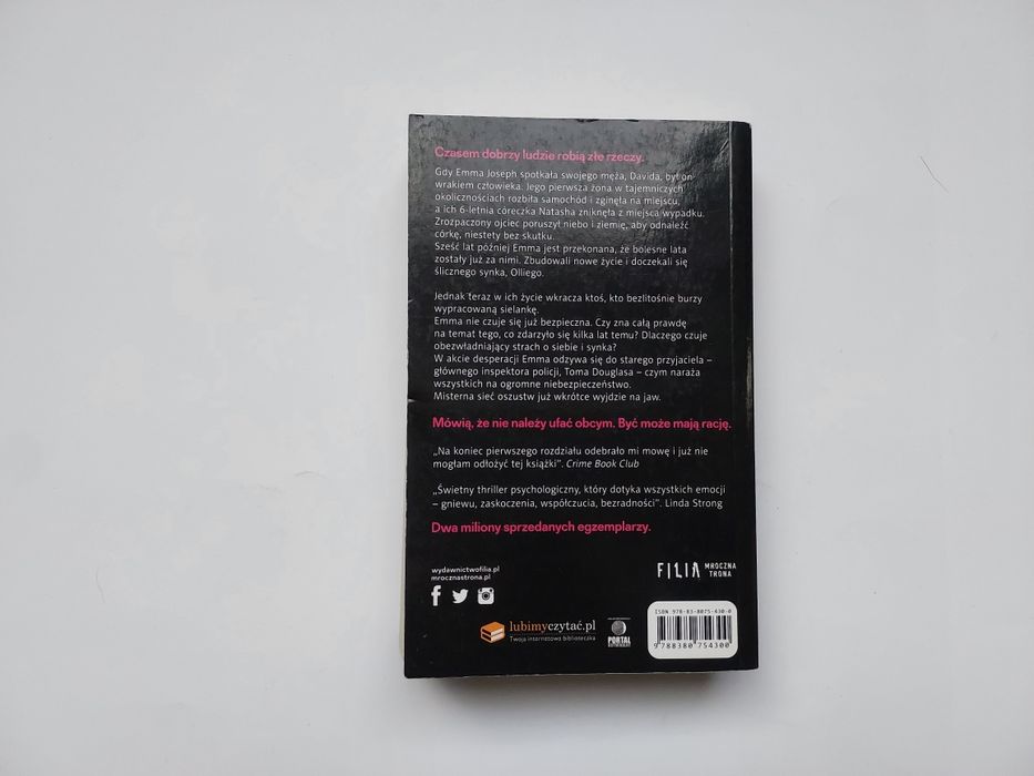 Rachel Abbott - Obce dziecko - thriller - stan bardzo dobry-