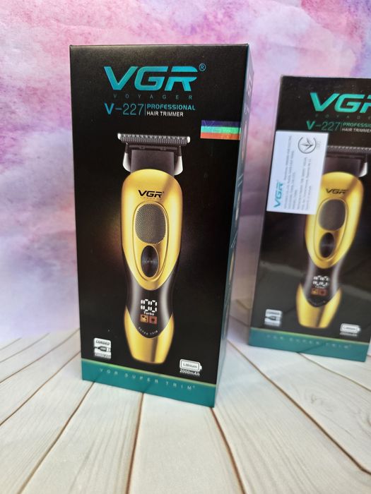 VGR V 227 GREEN тример для бороди трімер для голови тубо режим триммер