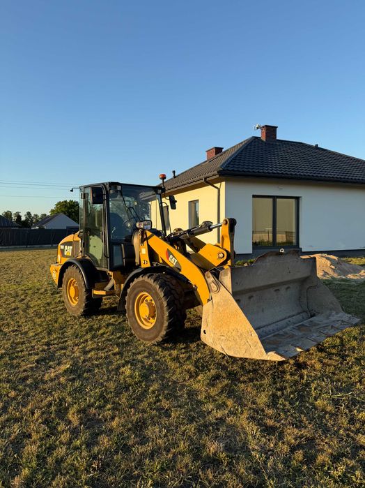 Ładowarka kołowa Caterpillar CAT 906H - 8lat w moim posaidaniu.