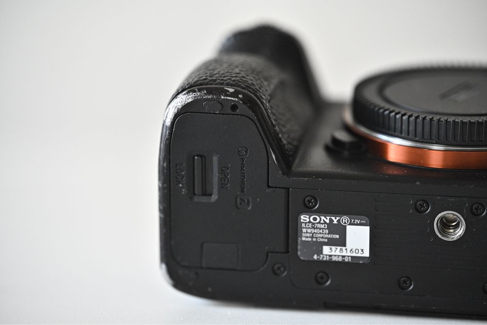 Sony Alpha A7R III ( a7r iii )  Body 25 тис пробіг \ без передоплат