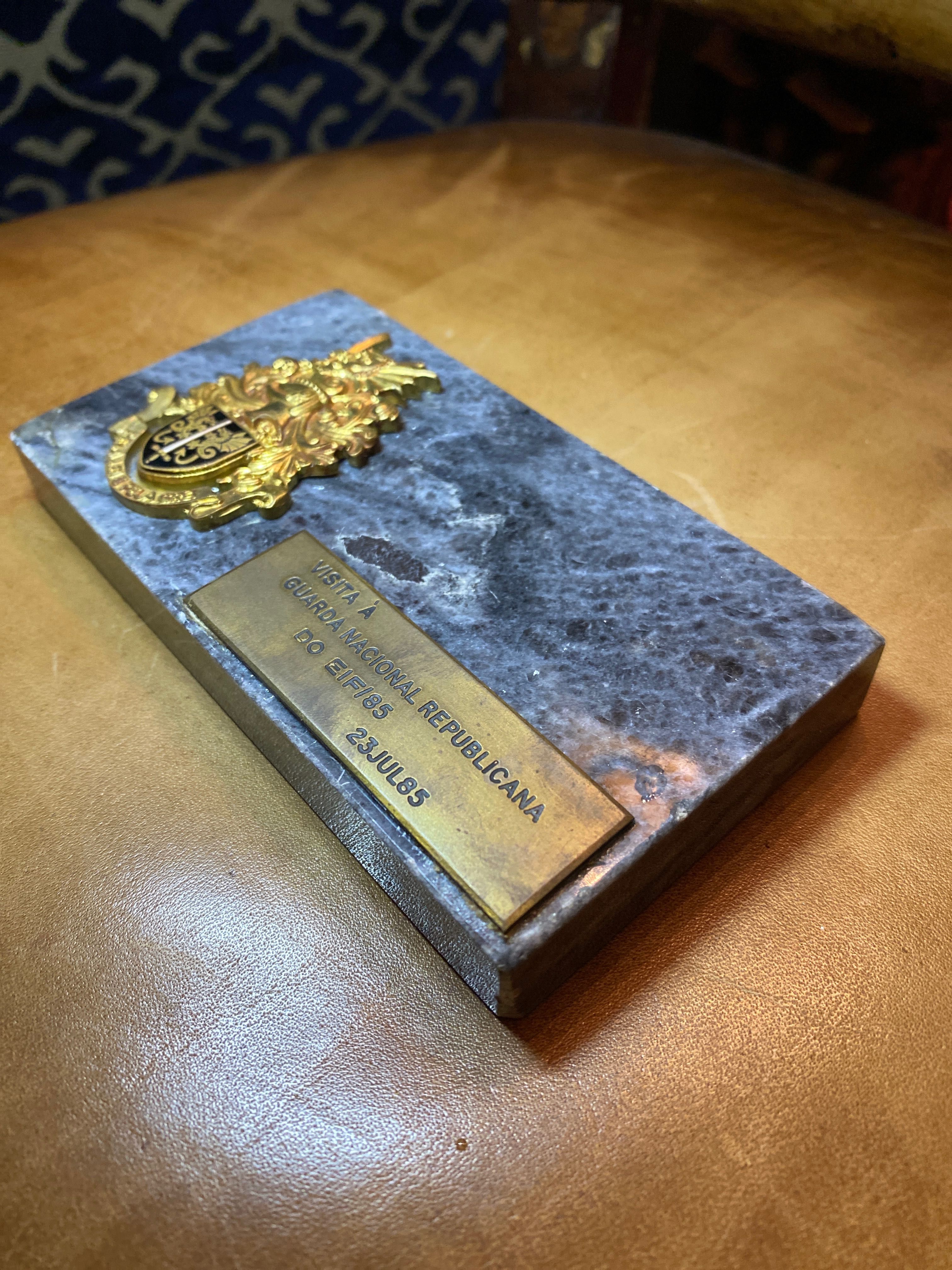 Condecoração Prenda Militar da GNR ao EIF 1985 12,5 cm