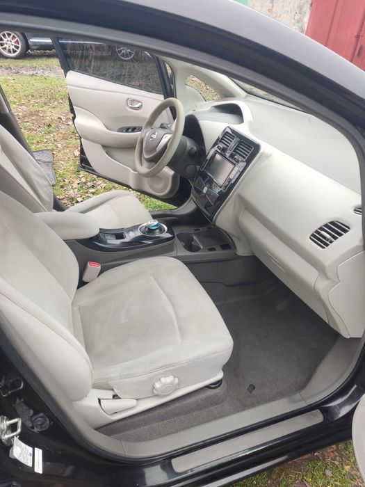 Продам Нисан Лиф 2011 года