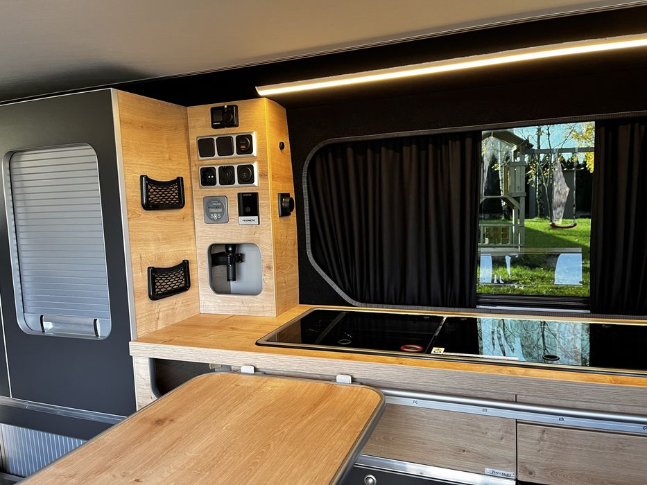 Wynajmij Renualt Trafic Wavecamper - 6 osobowy