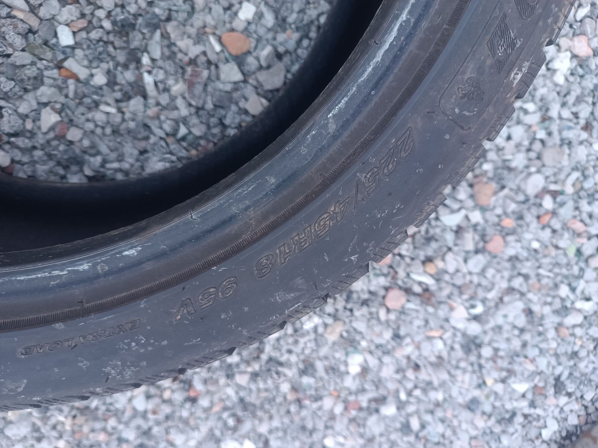 225/45R18 Dwie opony zimowe Goodride 2020r