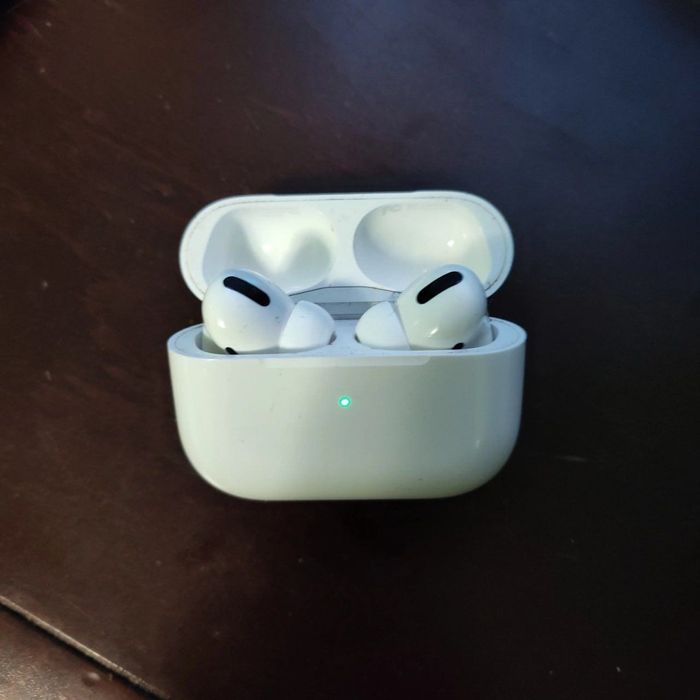 Airpods pro срочно