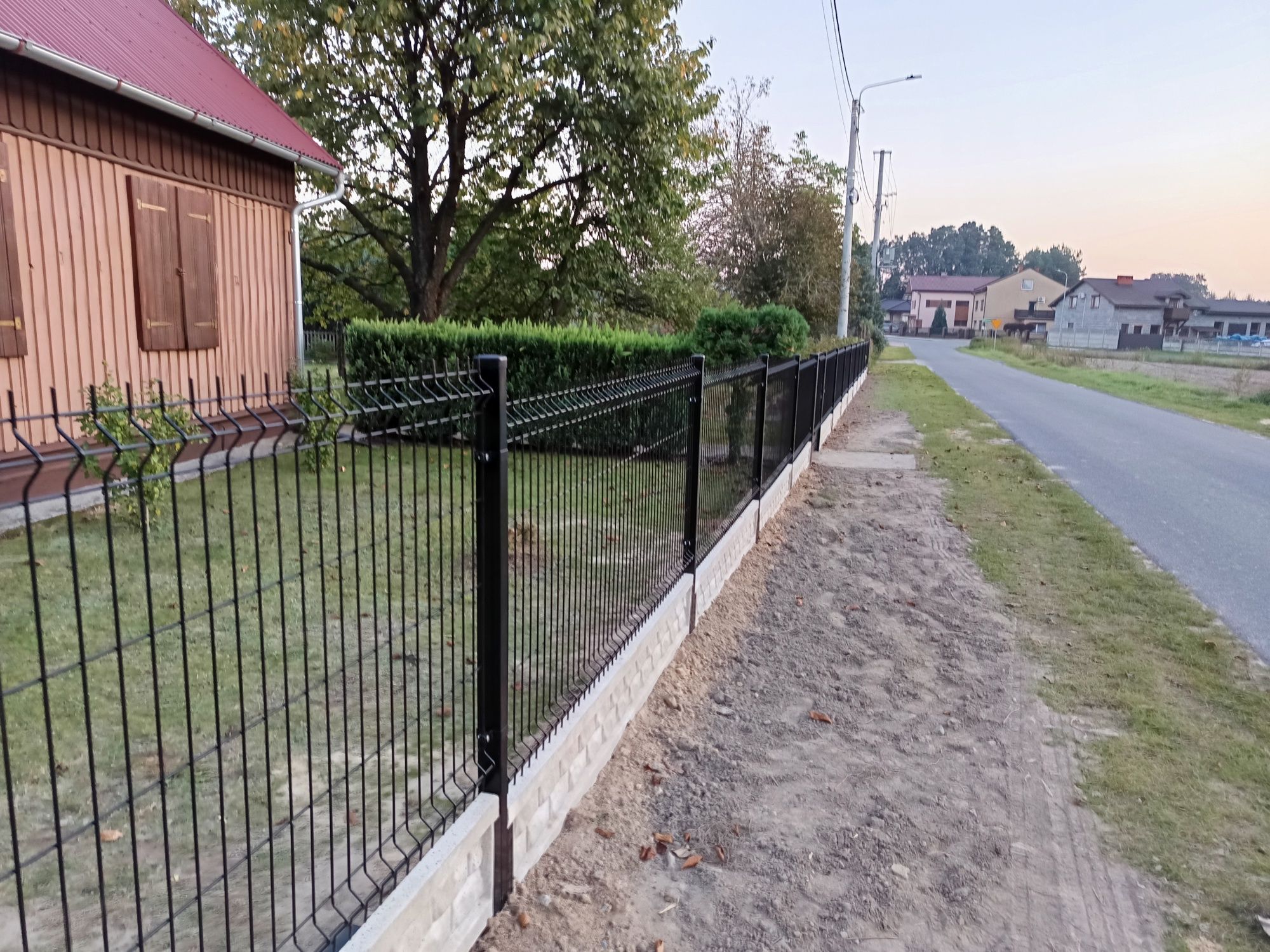Ogrodzenia panelowe bramy furtki panelowe