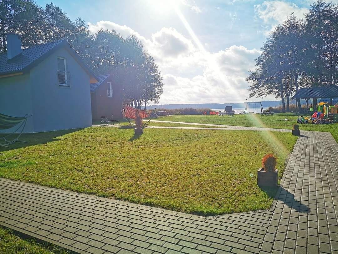 Domki CAŁOROCZNE nad jeziorem Lubie BALIA JACUZZI w cenie