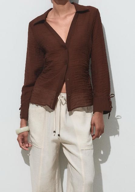 Camisa / Blusa Com Efeito Enrugado Da Zara