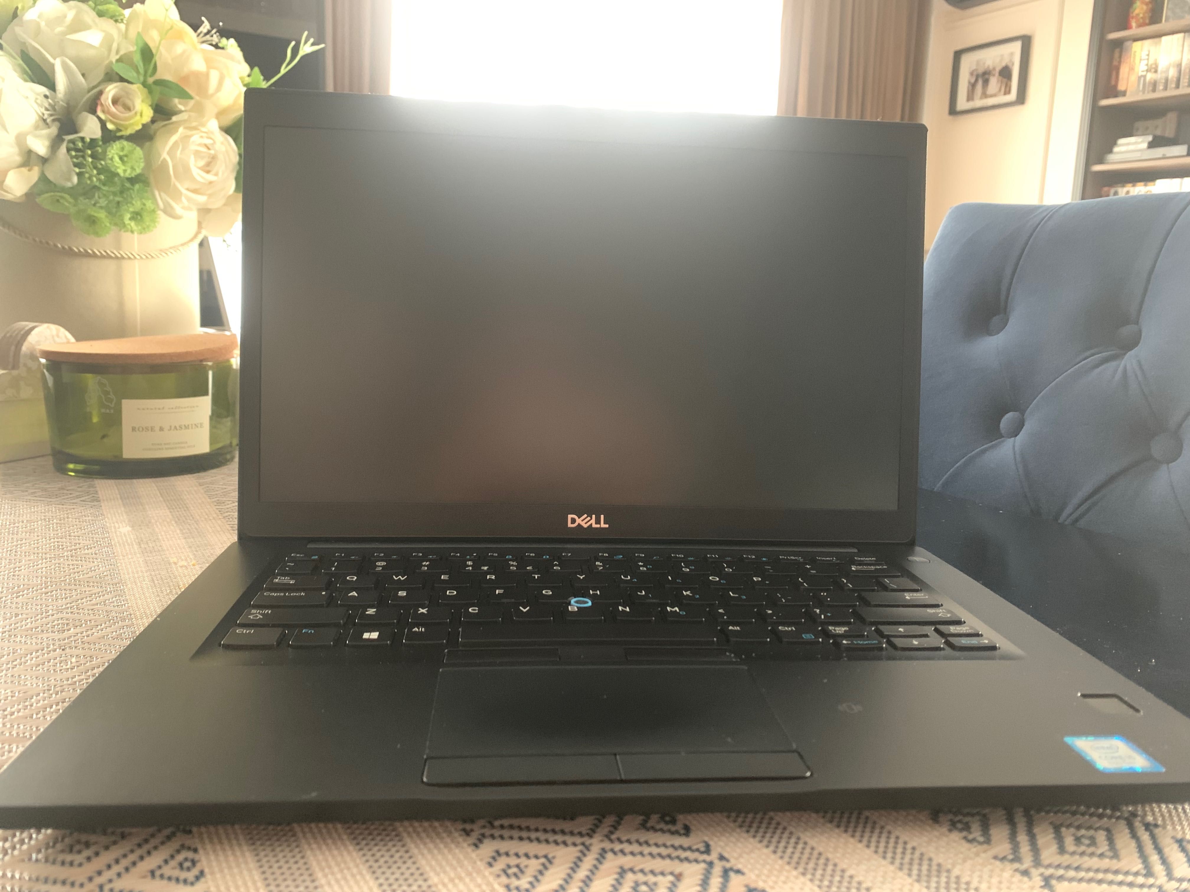Laptop dell latitude 7490