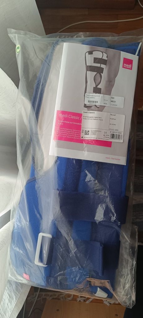 Tala imobilizadora para joelho
