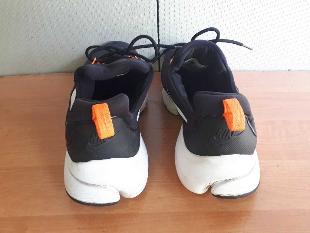 Кросівки Nike (44р)