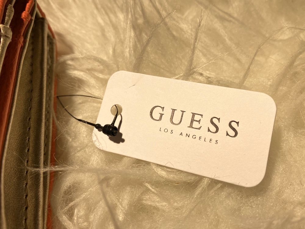 Portfel Guess