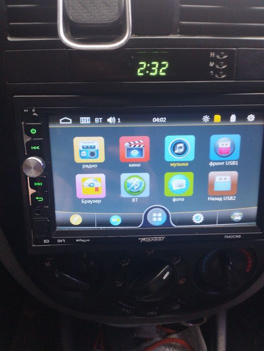 Продам автомагнітолу pioneer 2din 7"
