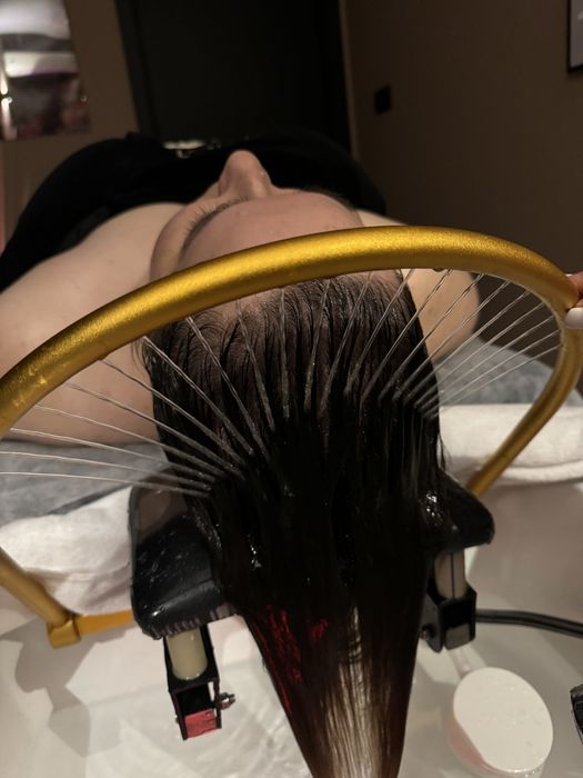 Łóżko do zabiegów head spa