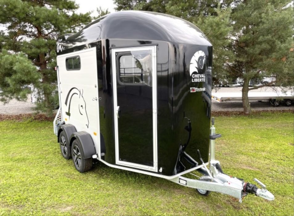 WYNAJEM przyczepa do przewozu koni Bukmanka NOWA