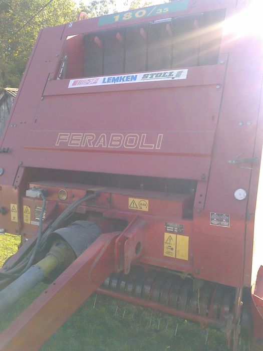 Prasa New Holland 5950 Feraboli Sprinter 180 zmiennokomorowa