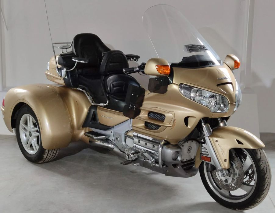 Honda GL Honda GL 1800 Trajka / Trike L5E kat B prawa jazdy