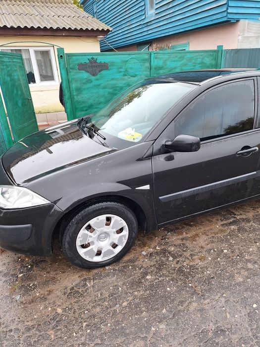 Рено меган 2.   2007рік. 1,4.  16