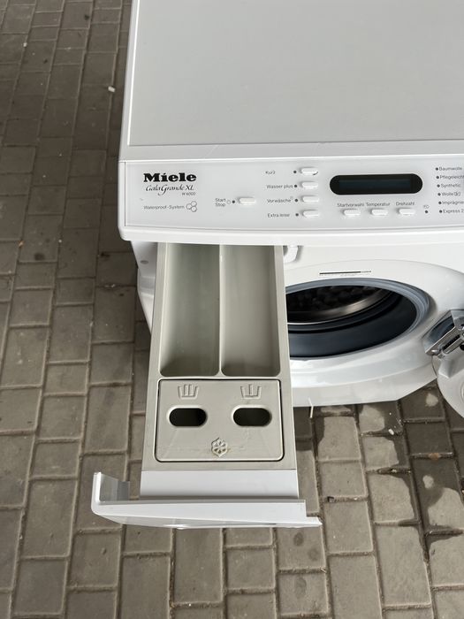 Пральна машина Miele W6547 на 7 кг.