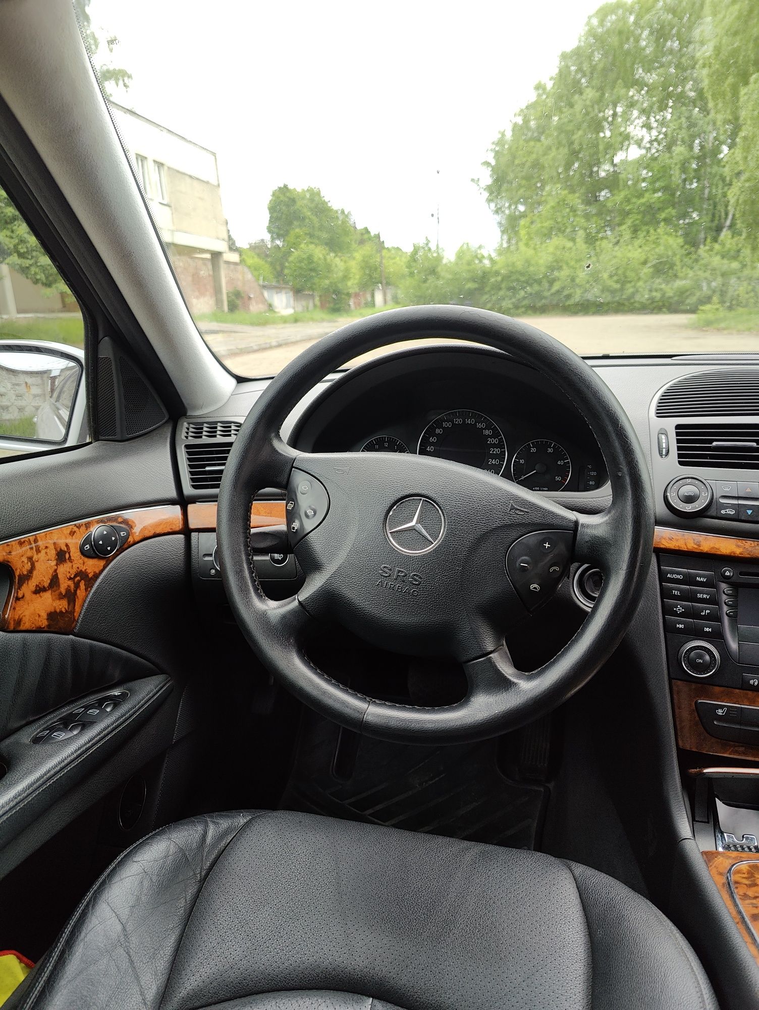 Mercedes E400 CDI W211