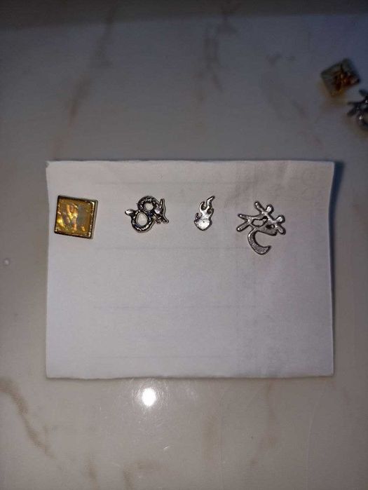 Сережки. Біжутерія