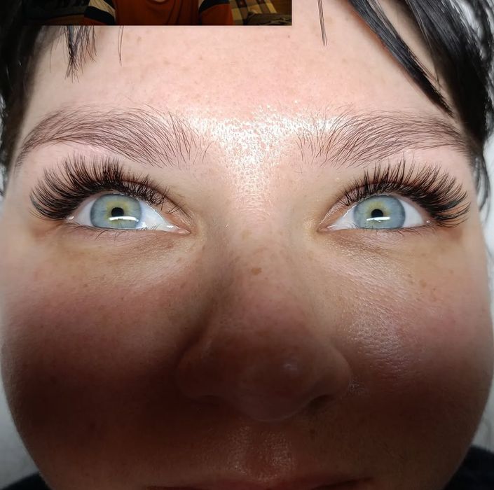 Нарощення вій. Наращивание ресниц