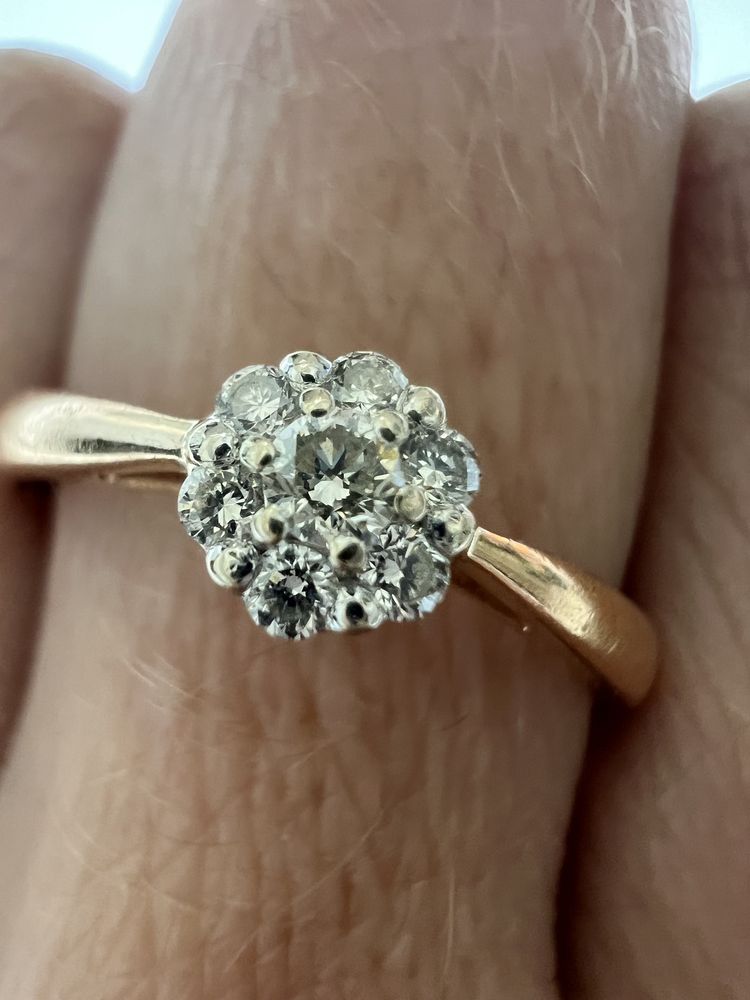 Мерцающее золотое кольцо с бриллиантами комби золото 585 проба