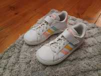 Vendo ténis adidas