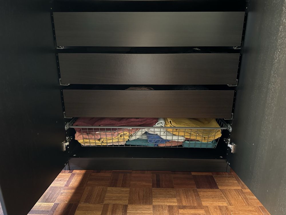 Roupeiro + Sapateira Personalizado IKEA 236x176cm