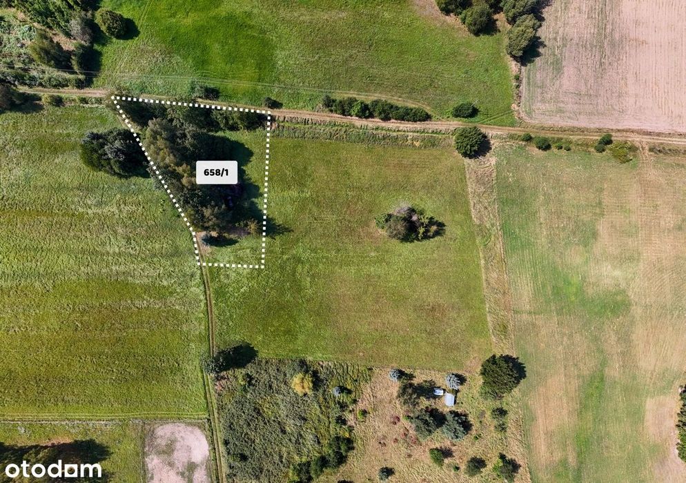 1️⃣ Działka budowlana 1 836 m² z mediami – Postolin