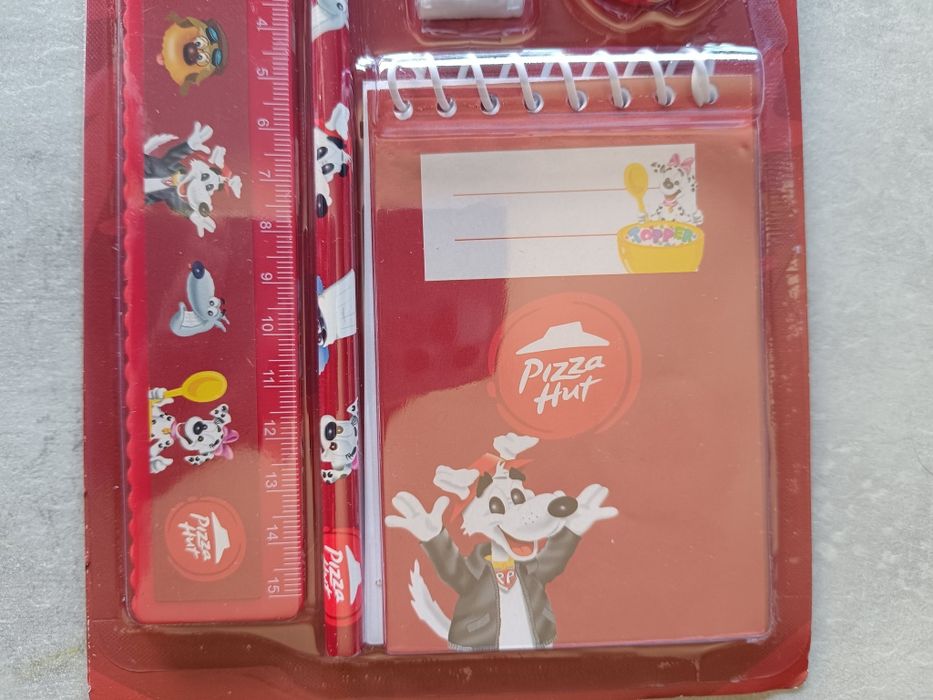 Set escolar papelaria pizza Hut novo