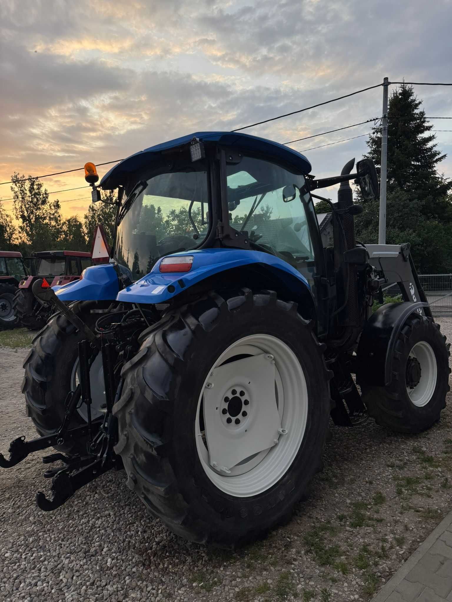 New Holland T6010, TUR quicke, mxu maxxum 6000 godzin