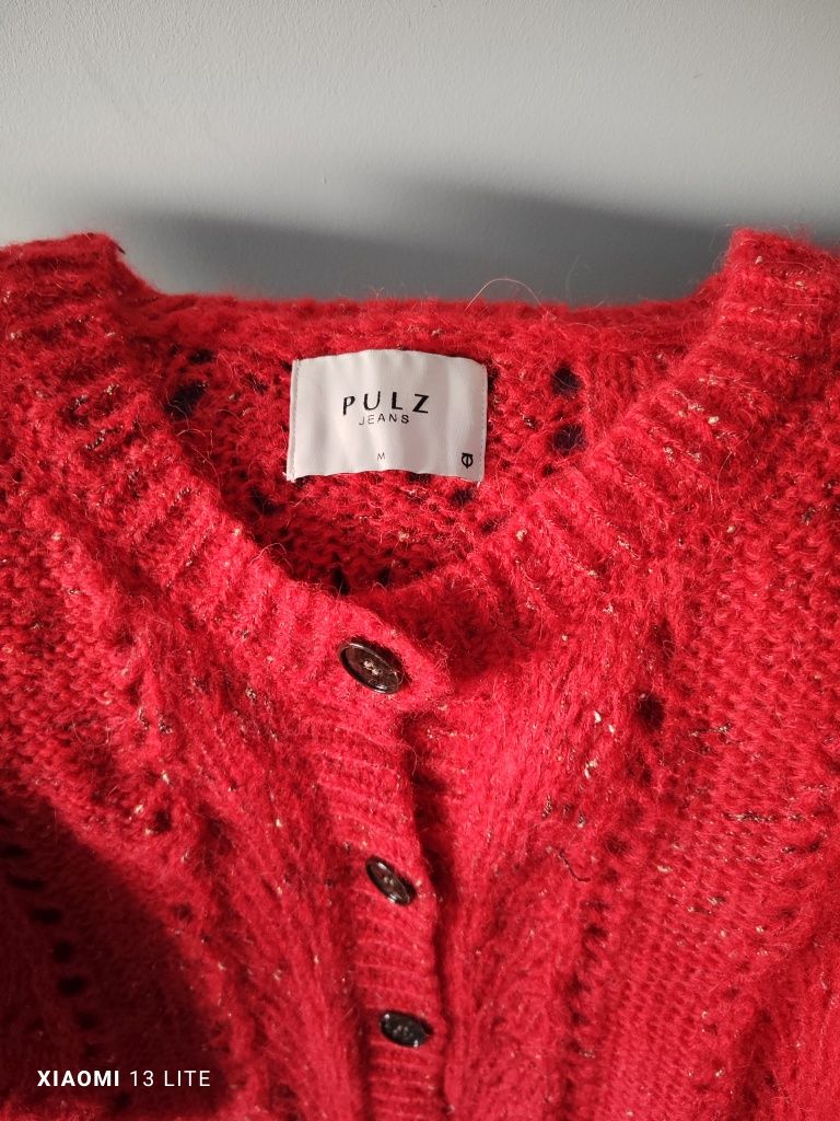 Sweterek damski, piękna czerwień