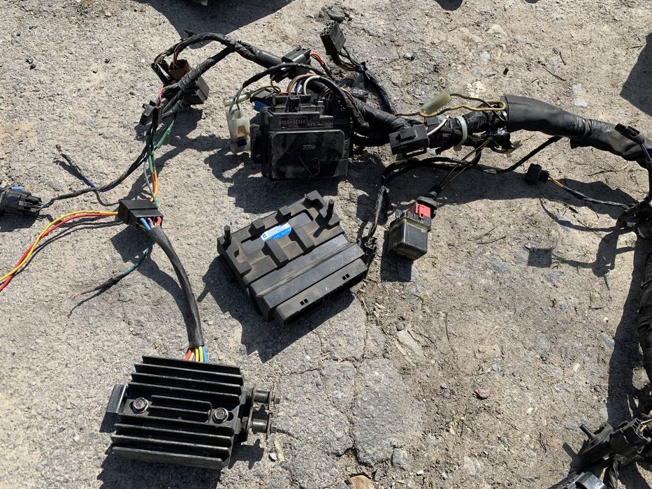 Мозги/проводка комутатор  kawasaki z750 !!! 2005-2006 рік