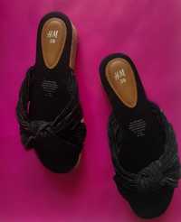 Ескадрильї , шльопанці , взуття жіноче H&M