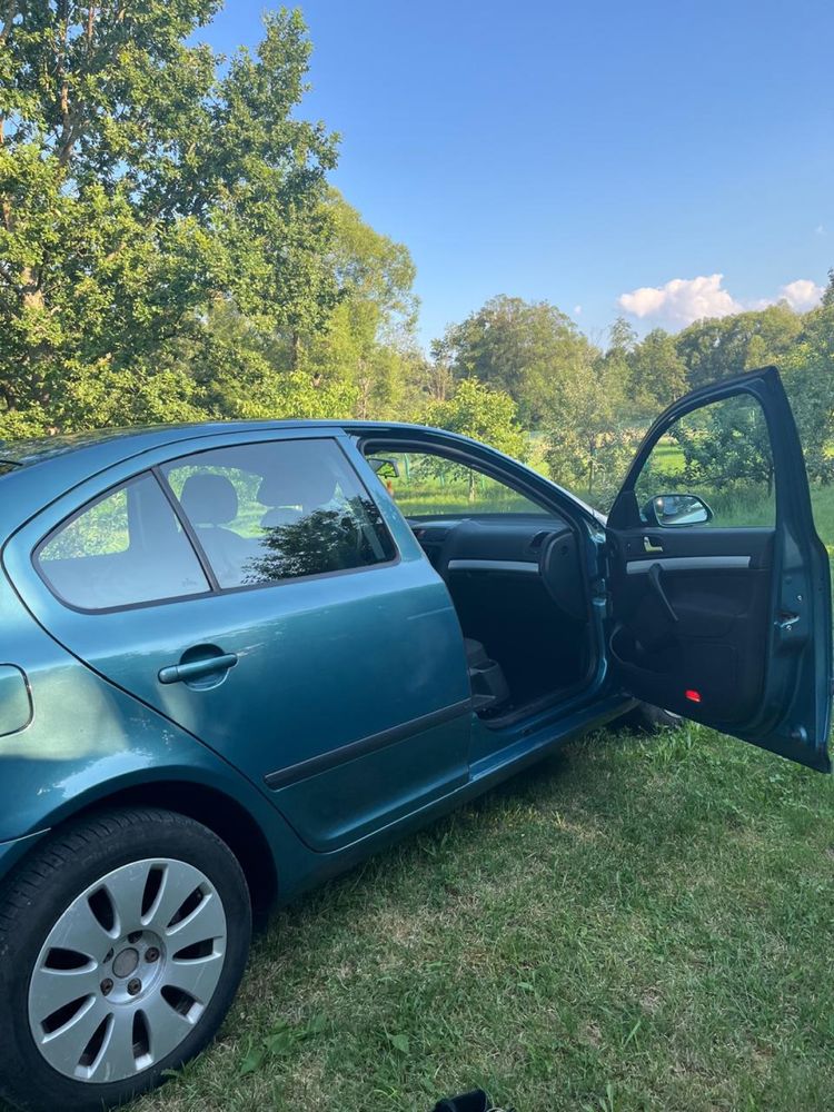 Skoda octavia a5 2006 1.6mpi