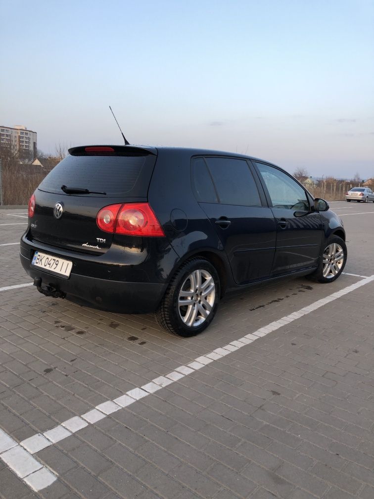 Volkswagen Golf 5