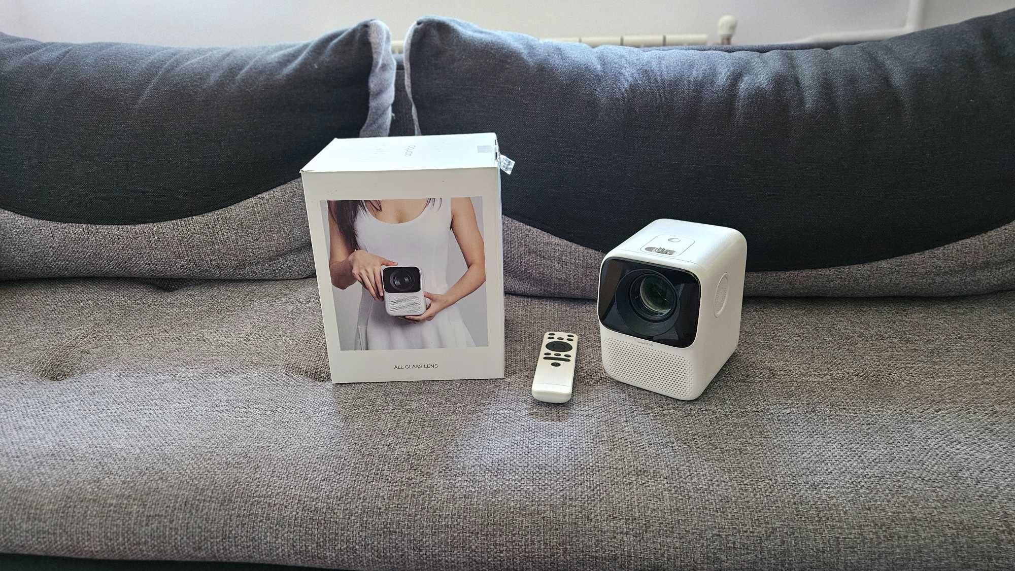 Projektor Wanbo Portable Projector T2 Free 200 ANSI, 1x HDMI, 1x USB