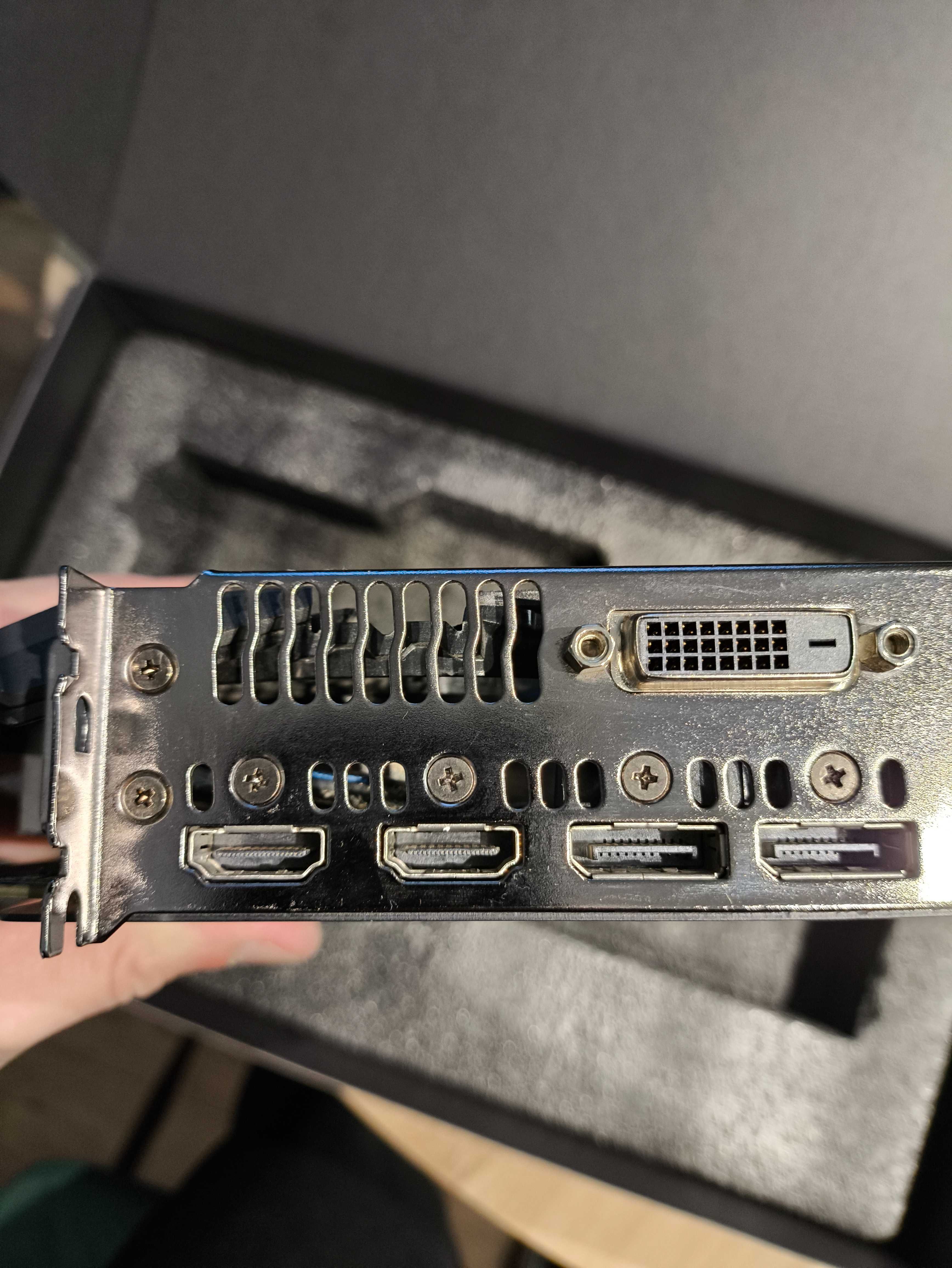 Asus GTX 1060 Strix Gaming z 6GB GDDR5