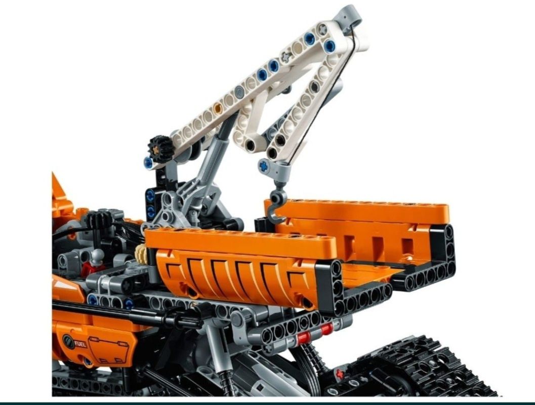 Lego Technic 42038 Arktyczny Łazik 10-16 kompletny z pudełkiem bdb