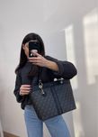 Сумка шопер guess noelle elite
