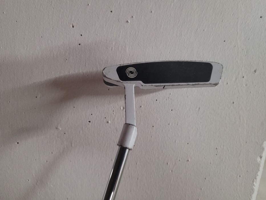 Putter de golfe Odyssey