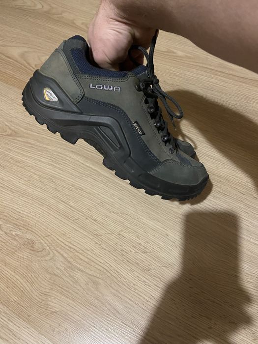 Трекингові кросовки Lowa Renegade II GTX Lo ориг