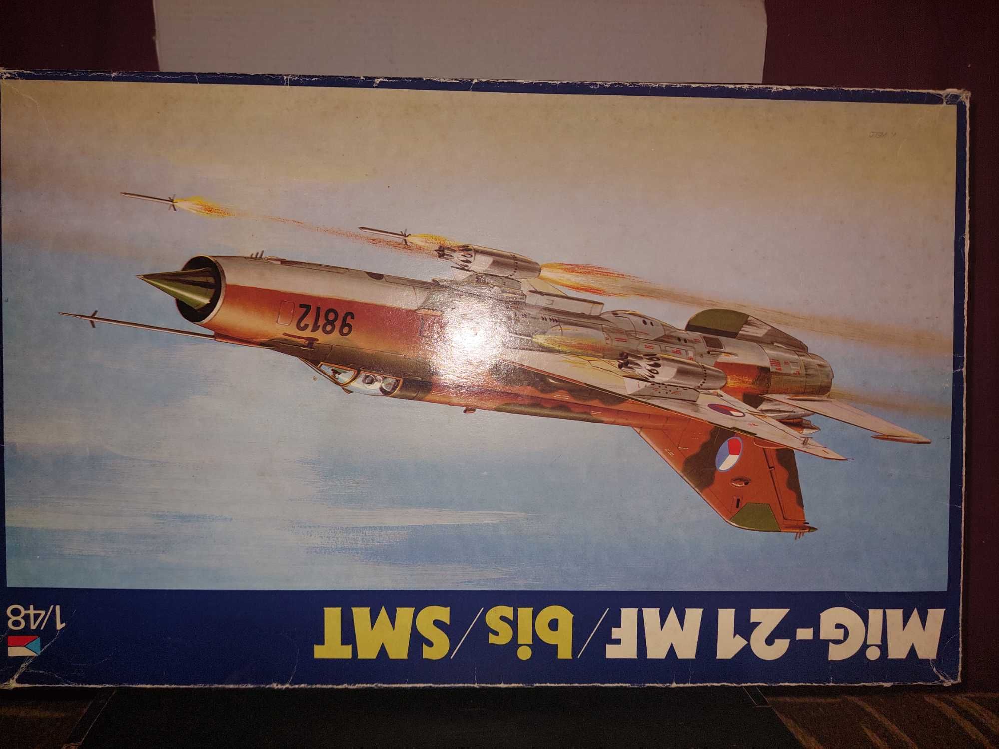 Сборная модель САМОЛЕТА MIG-21MF/bis/SMT 1/48 Чехия