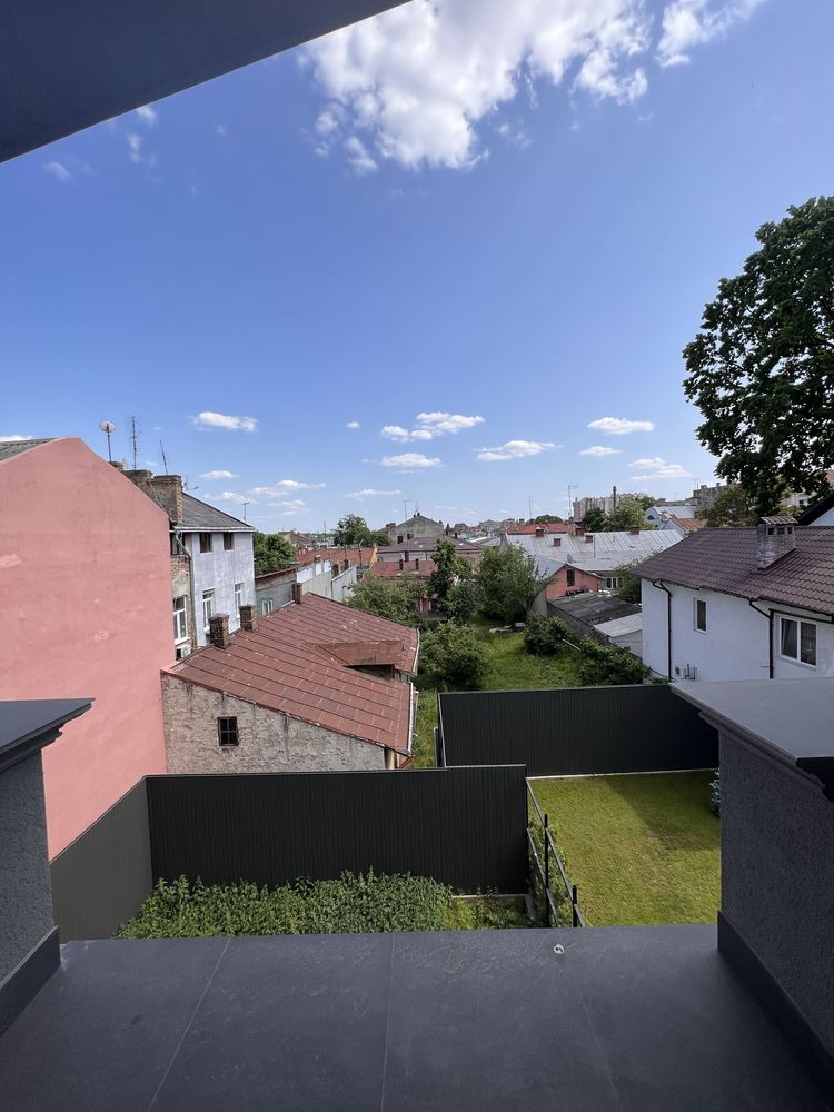 Продаж дуплексу в центрі Чернівців